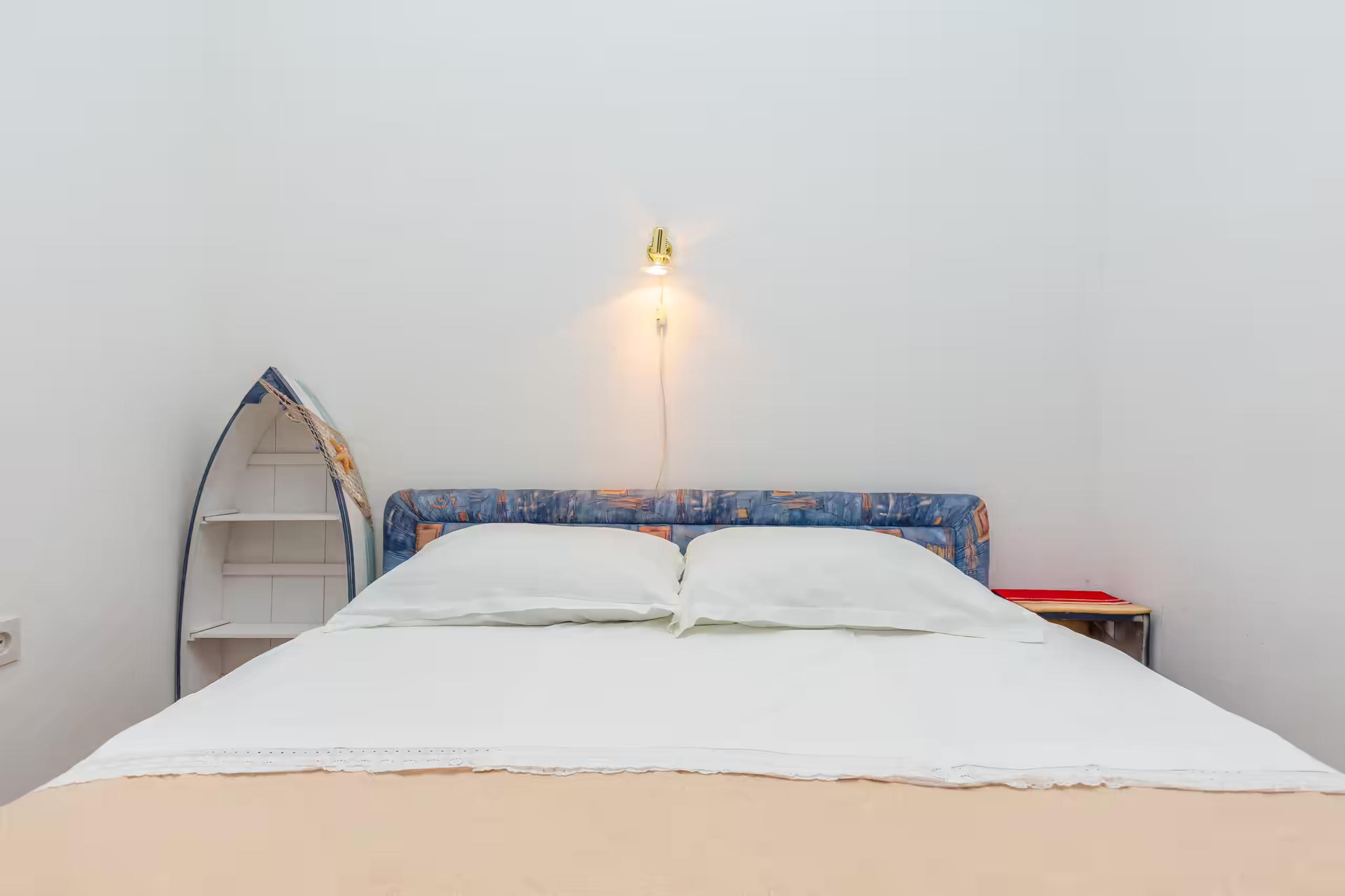 Bedroom with double bed in Apartment Yadre